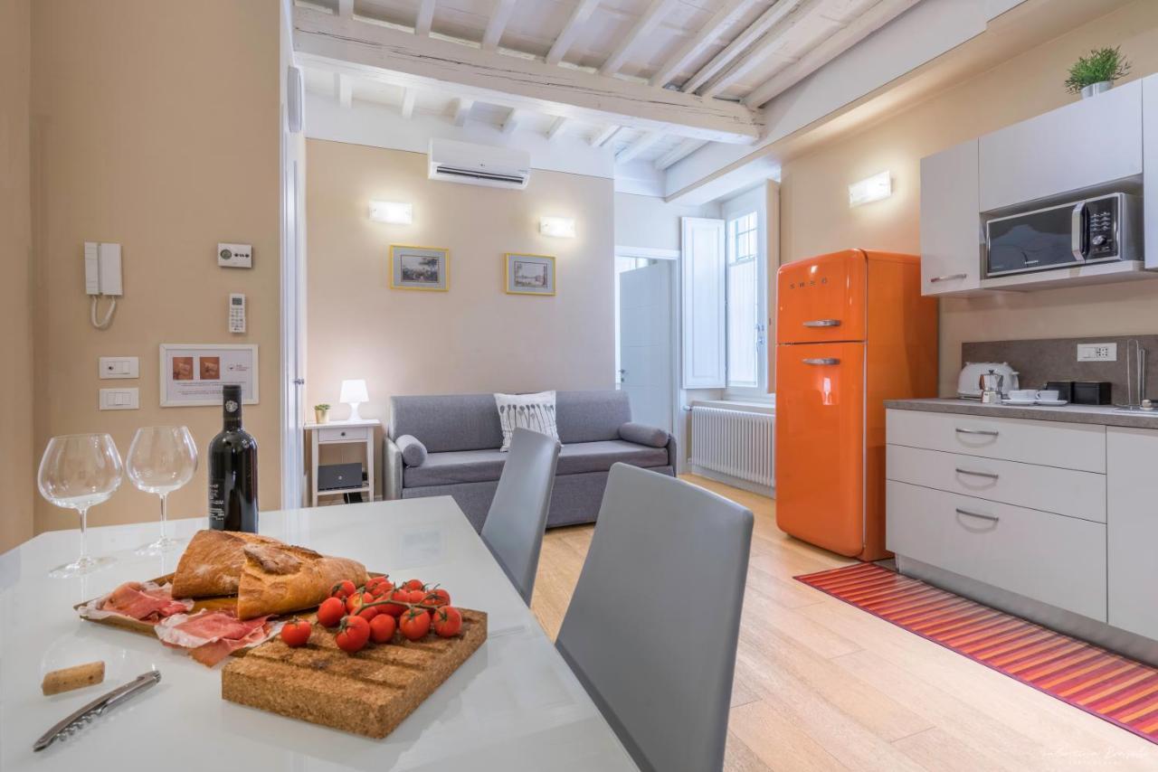 Wine Apartments Florence Barolo Exteriör bild